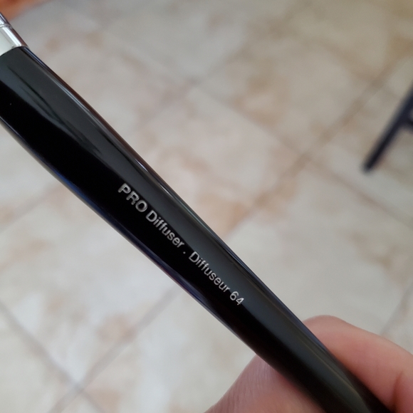 SEPHORA COLLECTION PRO Diffuser Brush #64 - Picture 3 of 3